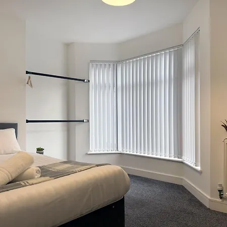 Victoria House By Serviced Living Liverpool-2